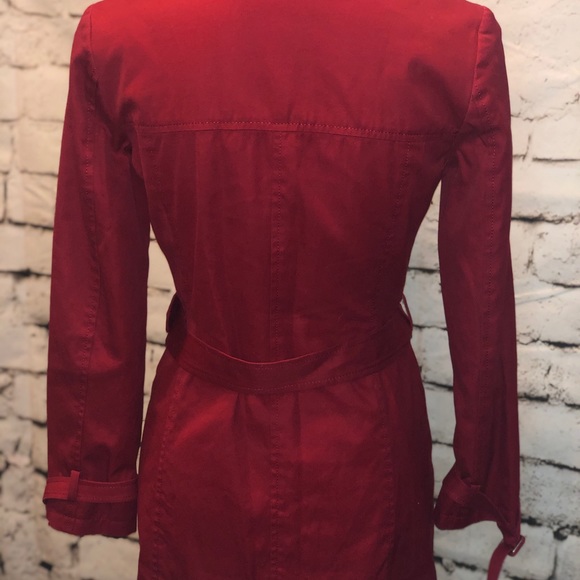 Woman’s Red Viva You jacket - Picture 2 of 8